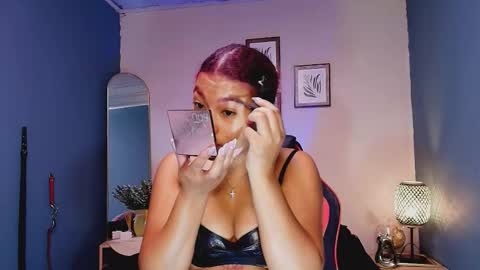 Snapshot of hot_chocolate_4u chatting on January 19, 2026, 12:20 pm hot chocolate 4u online show from January 19, 2026, 12:20 pm