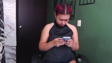hot chocolate 4u online show from July 5, 2026, 4:58 pm
