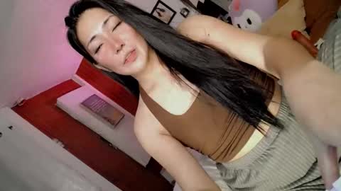 its me CLAUDIA online show from March 26, 2026, 7:03 am