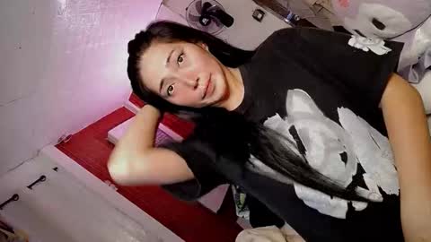 Snapshot of hot_claudia69 chatting on April 28, 2026, 8:52 am its me CLAUDIA online show from April 28, 2026, 8:52 am