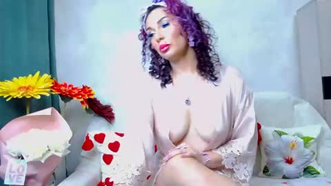 Snapshot of hot_darina chatting on July 19, 2026, 2:59 am Darina online show from July 19, 2026, 2:59 am
