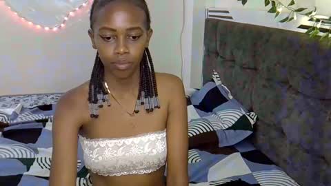 hot_dayne online show from November 7, 2025, 8:20 pm