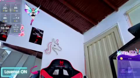 Snapshot of hot_destinyk chatting on April 30, 2026, 8:57 pm destinyk online show from April 30, 2026, 8:57 pm