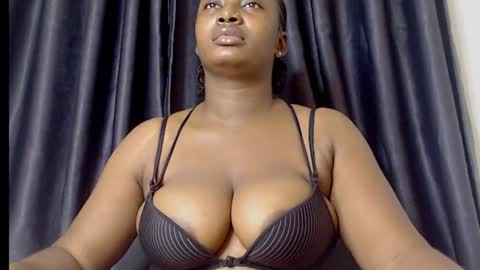 bianca online show from December 19, 2025, 4:30 am