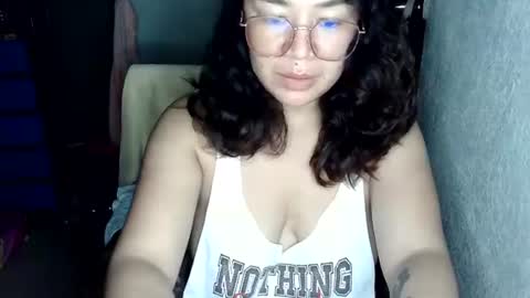 hot_emma1112 online show from July 14, 2026, 11:49 am