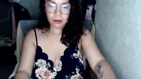 hot_emma1112 online show from July 20, 2026, 12:40 pm