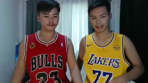 hot_emmanuel online show from October 9, 2025, 5:16 am