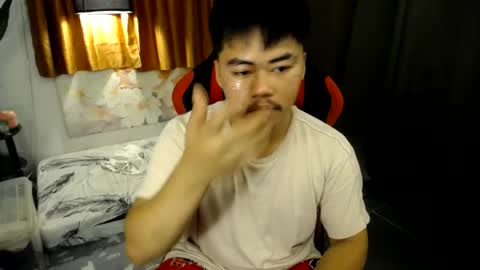 hot_emmanuel online show from July 27, 2026, 2:18 am