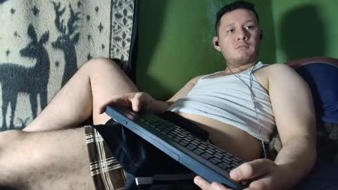 Snapshot of hot_guy36 chatting on April 22, 2026, 4:59 am hot_guy36 online show from April 22, 2026, 4:59 am