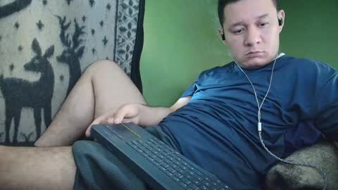 Snapshot of hot_guy36 chatting on May 25, 2026, 4:46 pm hot_guy36 online show from May 25, 2026, 4:46 pm