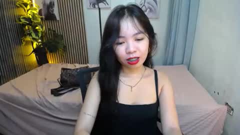 Ms Yen online show from November 15, 2025, 12:13 pm