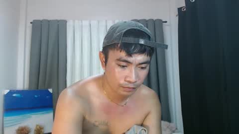hot_khevin online show from October 10, 2025, 6:18 pm