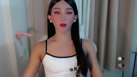 Khianna online show from June 30, 2026, 3:02 pm