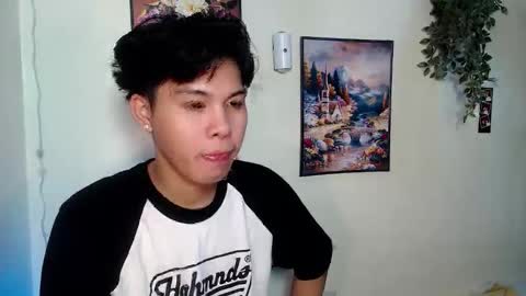Snapshot of hot_kisser19 chatting on March 12, 2026, 8:53 am mark online show from March 12, 2026, 8:53 am