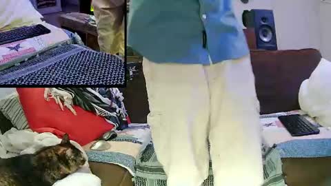 hot_krispy_kreme online show from June 17, 2026, 2:58 am