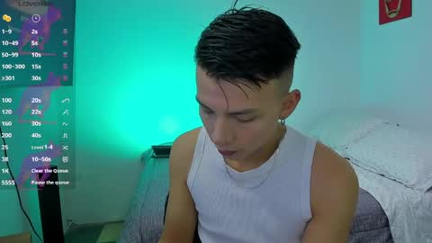 Snapshot of hot_latin_temptation chatting on May 15, 2026, 10:44 am Alejandro online show from May 15, 2026, 10:44 am