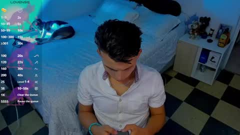 Snapshot of hot_latin_temptation chatting on May 30, 2026, 12:30 am Alejandro online show from May 30, 2026, 12:30 am