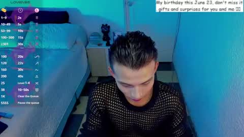 Alejandro online show from June 15, 2026, 4:36 am