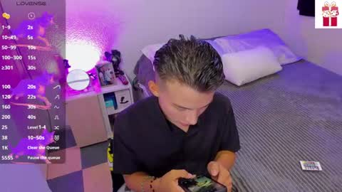 Alejandro online show from July 26, 2026, 4:20 am