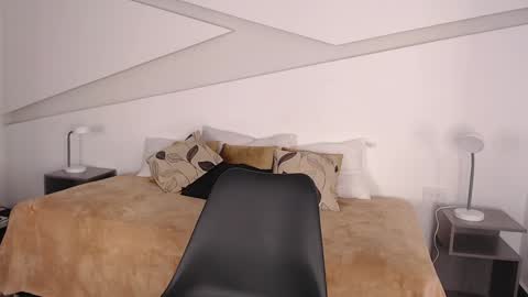 Snapshot of hot_little_bunny chatting on January 25, 2025, 8:53 pm Alana online show from January 25, 2025, 8:53 pm