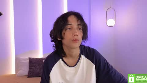 Snapshot of hot_little_bunny chatting on September 17, 2025, 9:16 pm Alana online show from September 17, 2025, 9:16 pm