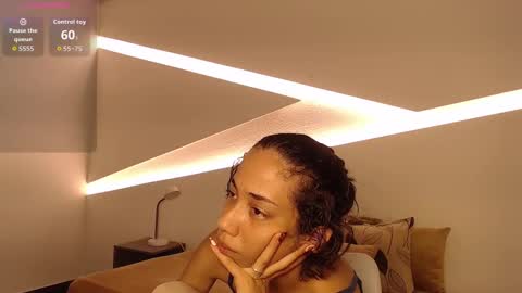 Snapshot of hot_little_bunny chatting on September 28, 2025, 9:09 pm Alana online show from September 28, 2025, 9:09 pm