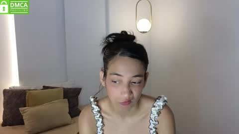 Alana online show from May 26, 2026, 9:44 pm
