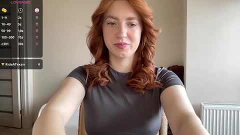 Lina online show from April 21, 2026, 5:36 am