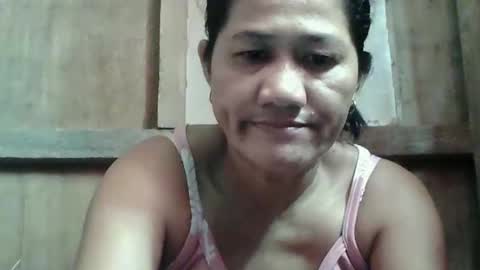 Snapshot of hot_mama09 chatting on February 17, 2025, 12:54 am hotmama online show from February 17, 2025, 12:54 am