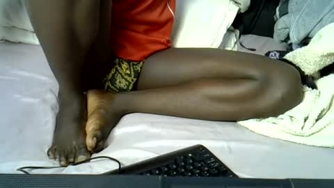 Snapshot of hot_me25 chatting on July 8, 2026, 10:42 am hot_me25 online show from July 8, 2026, 10:42 am