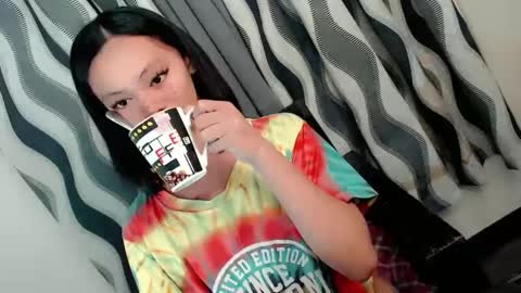 SWEET AGATHA online show from March 5, 2025, 2:23 pm