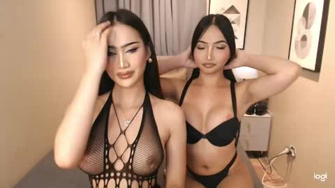 hot_nikki69 online show from May 29, 2026, 7:01 pm