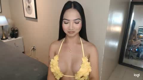hot_nikki69 online show from July 11, 2026, 7:16 pm