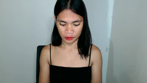 hot_pauline online show from June 19, 2026, 12:42 pm