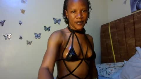 hot petite100 online show from June 15, 2026, 6:26 am