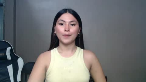 Nikki  online show from July 25, 2026, 4:43 am