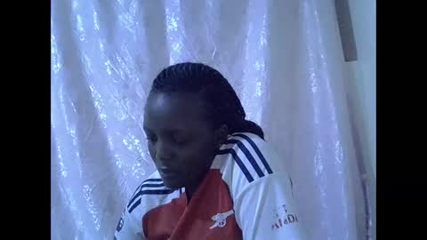 RAYLAH online show from February 17, 2026, 6:25 pm