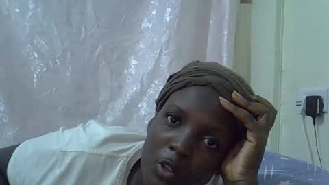 Snapshot of hot_raylah chatting on May 31, 2026, 6:09 pm RAYLAH online show from May 31, 2026, 6:09 pm