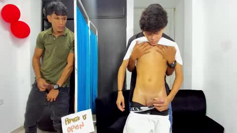 Vanesa Oliver and Andrew online show from February 25, 2025, 10:37 am