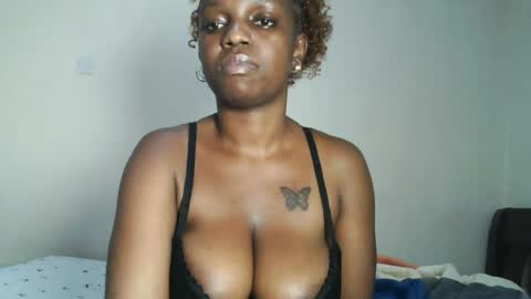 hot_sexxy_baby online show from June 17, 2026, 3:13 pm