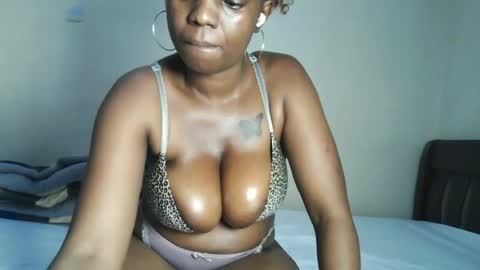 hot_sexxy_baby online show from June 19, 2026, 12:53 pm