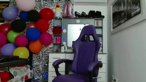 hot sexy bunny online show from June 5, 2026, 1:39 pm