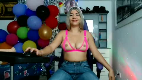 hot sexy bunny online show from June 12, 2026, 2:16 pm