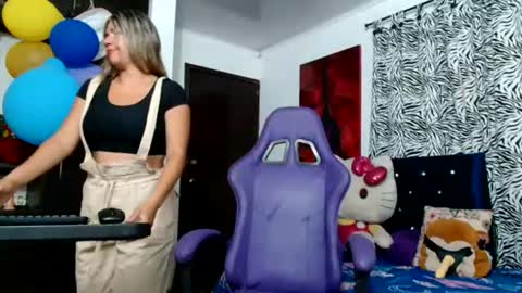 hot sexy bunny online show from July 16, 2026, 1:28 pm