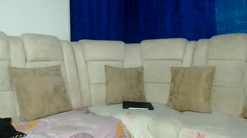 Snapshot of hot_sharks__ chatting on July 22, 2026, 7:22 am Hot Sharks online show from July 22, 2026, 7:22 am