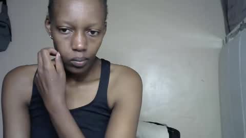 Snapshot of hot_slimcutie chatting on February 23, 2025, 12:05 pm slimcute online show from February 23, 2025, 12:05 pm