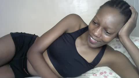 Snapshot of hot_slimcutie chatting on March 10, 2025, 11:10 am slimcute online show from March 10, 2025, 11:10 am