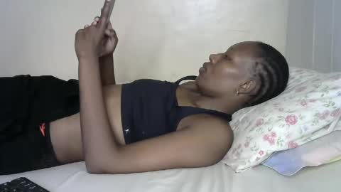 Snapshot of hot_slimcutie chatting on March 10, 2025, 2:16 pm slimcute online show from March 10, 2025, 2:16 pm