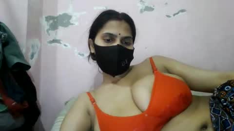Snapshot of hot_sona chatting on May 20, 2026, 5:46 am sona online show from May 20, 2026, 5:46 am
