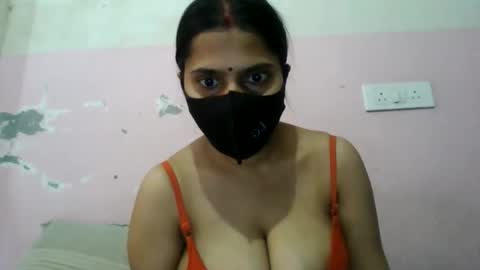 Snapshot of hot_sona chatting on May 27, 2026, 6:43 am sona online show from May 27, 2026, 6:43 am